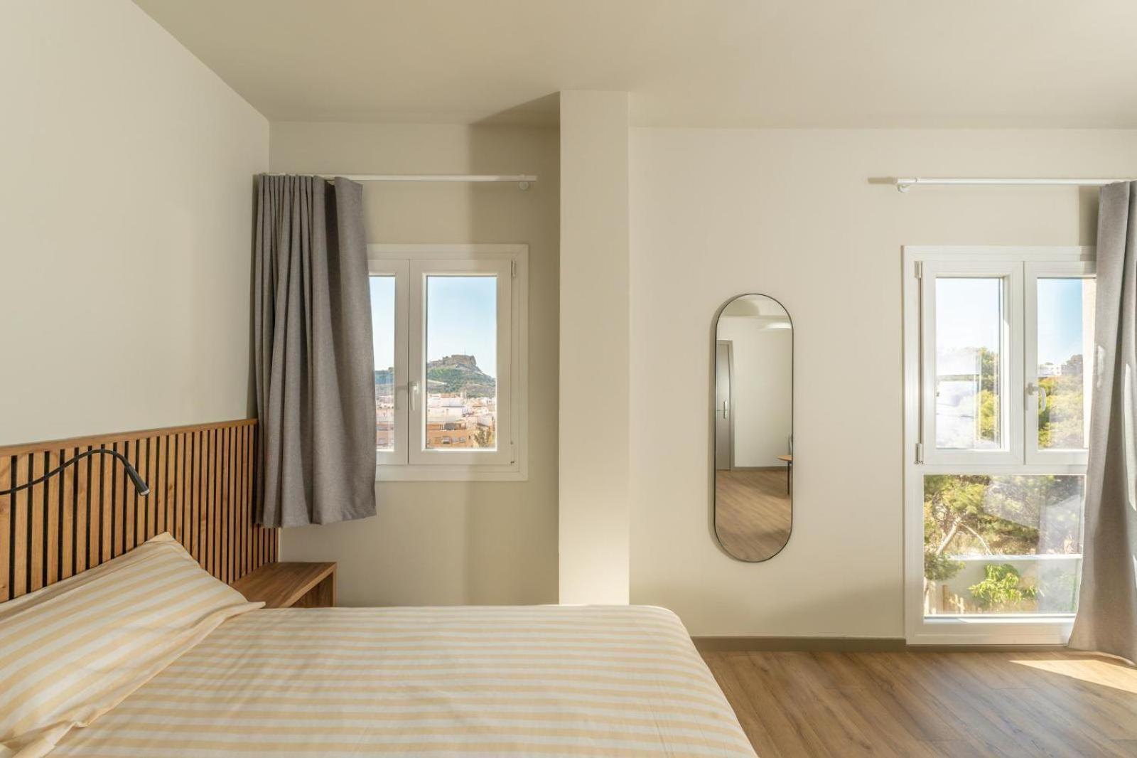 L'Alcor Aparthotel Alicante Bagian luar foto