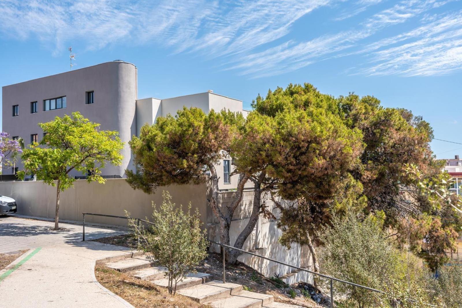 L'Alcor Aparthotel Alicante Bagian luar foto