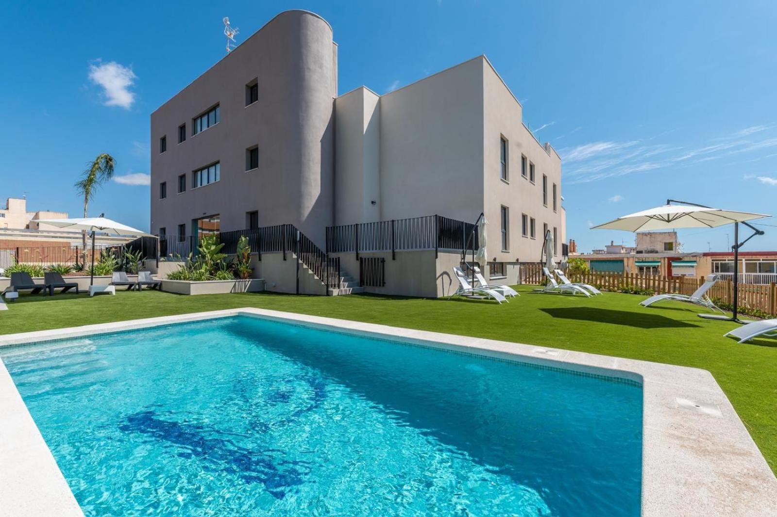 L'Alcor Aparthotel Alicante Bagian luar foto